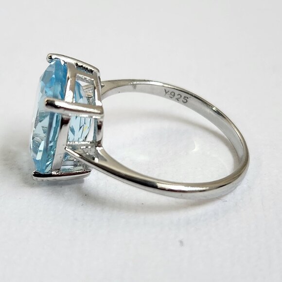 NIB Big 5.40ct Glacier Topaz 925 Silver Ring Size 6 - Picture 7 of 10